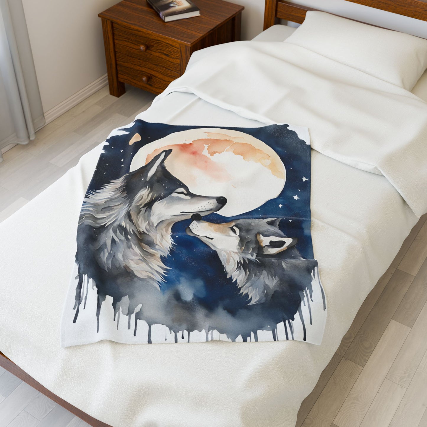 Moonlit Wolves - Plush Blanket